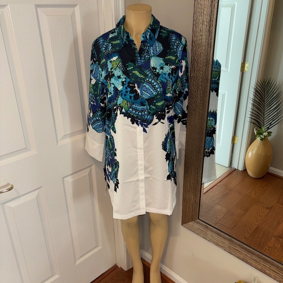 Chico’s NWT Long Line Button Down Blouse Tunic Size M (1) - Picture 1 of 5